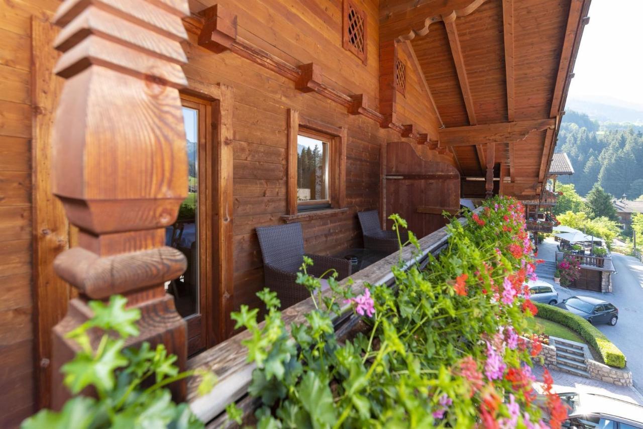 Pension Edelweiss Alpbach Exteriör bild