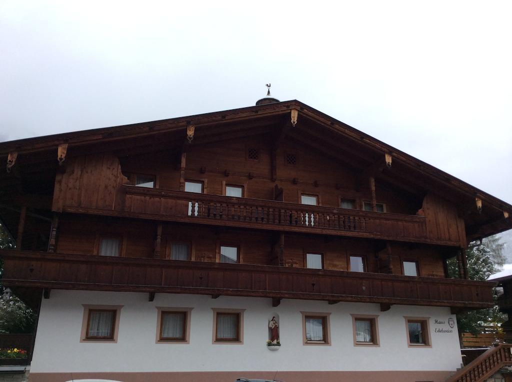 Pension Edelweiss Alpbach Exteriör bild